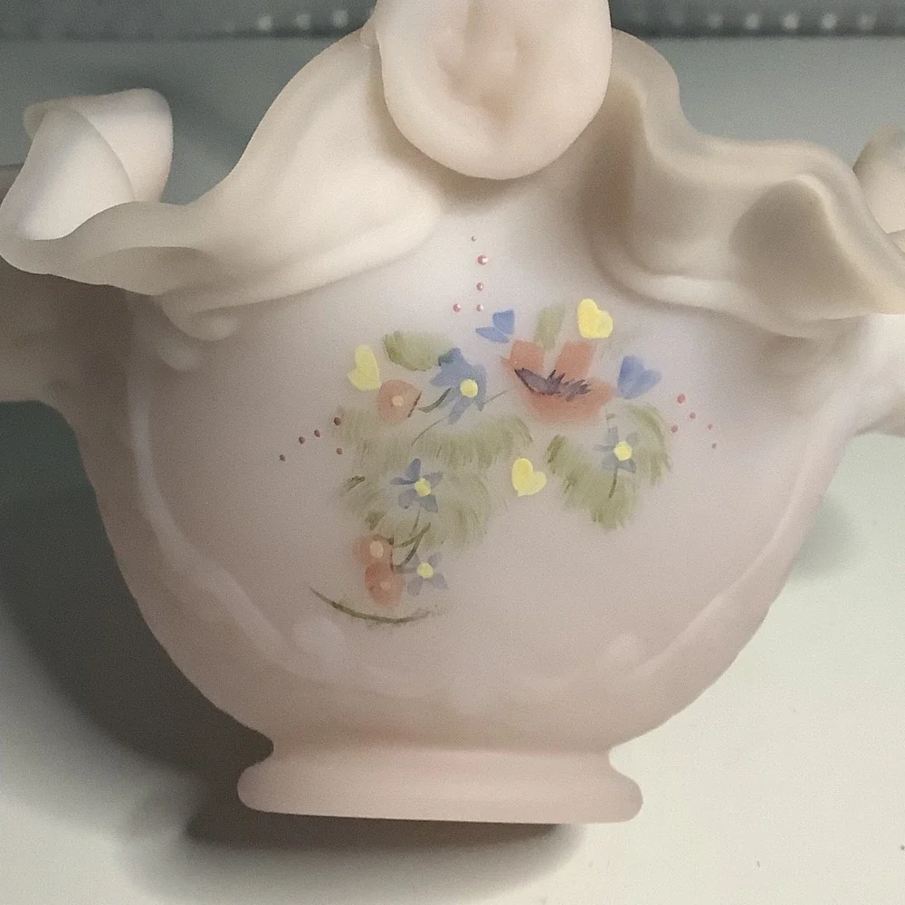 Fenton Pink Satin Glass Basket Ruffle Hearts & Flowers Hand Painted w/ Signature